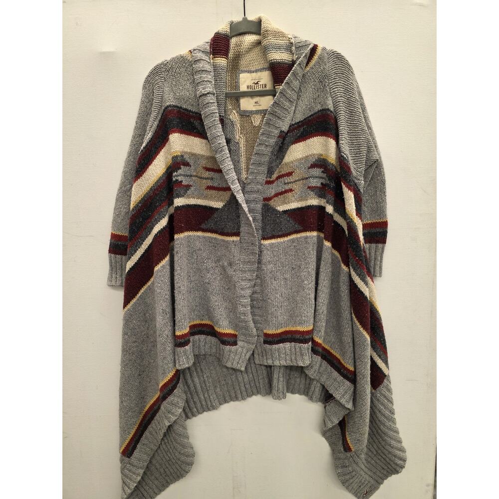Hollister Southwestern Aztec Open Front Poncho Cardigan Sweater Size M/L - Picture 9 of 9